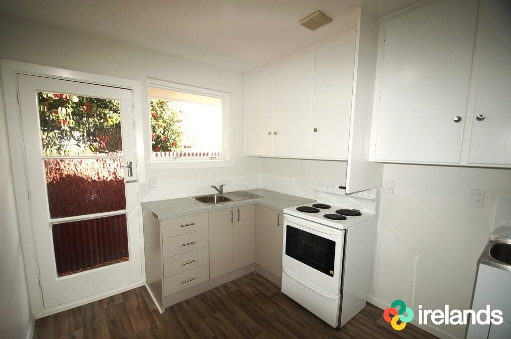 4/124 Aldwins Road, Phillipstown, Christchurch - Carousel 1