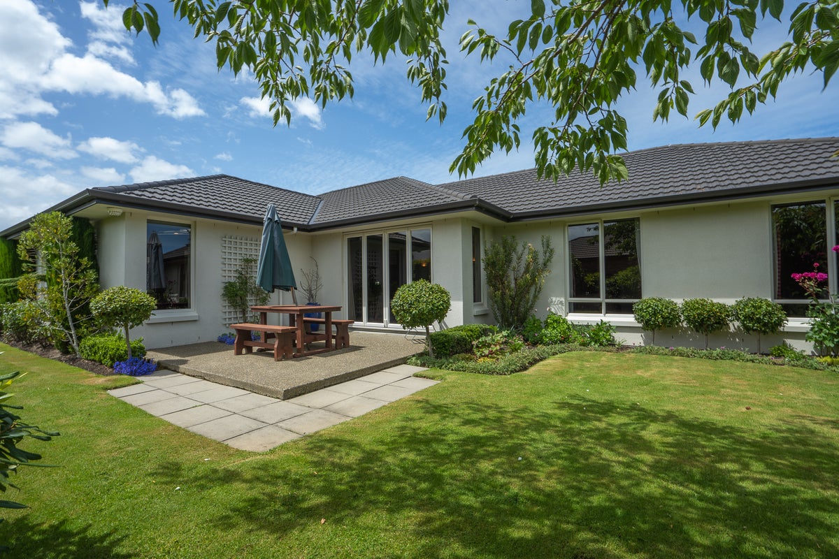 124 Gimblett Place, Waikiwi, Invercargill - Carousel 1