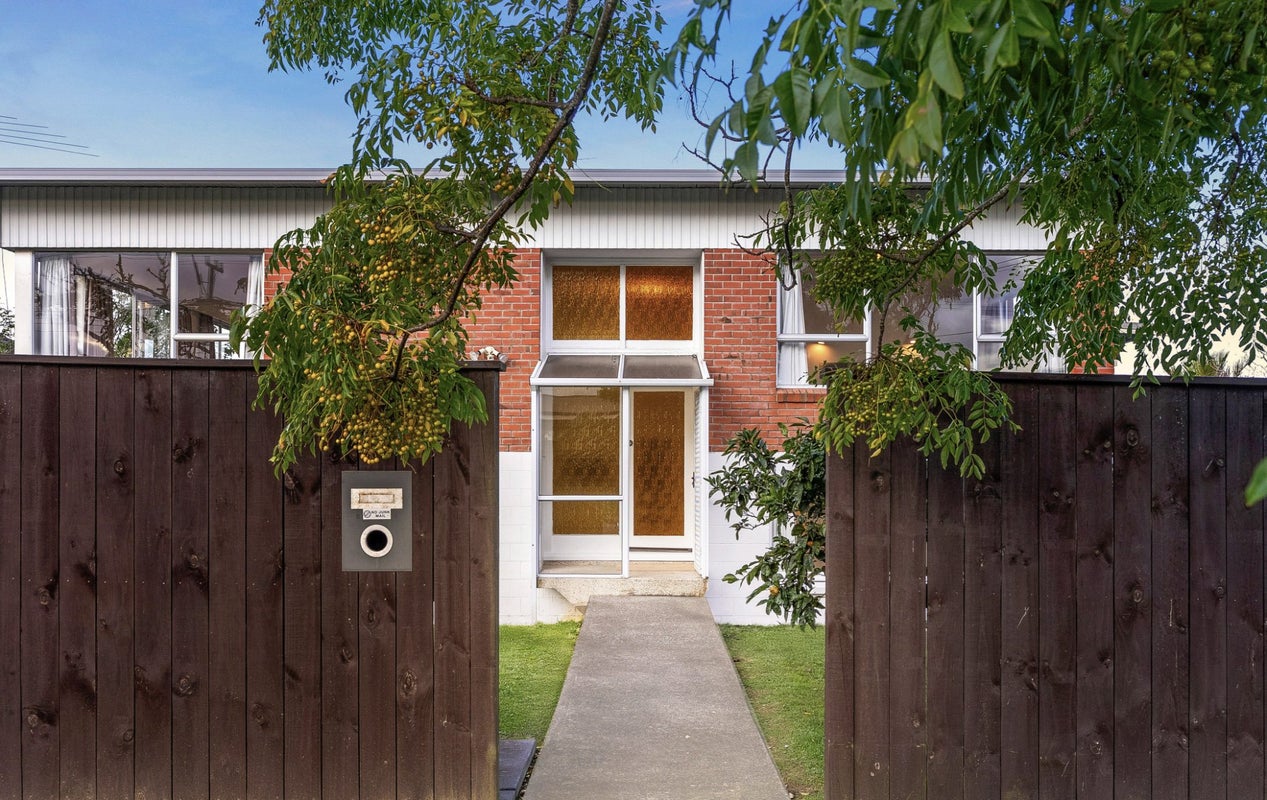 1/83 Sylvan Avenue, Northcote, Auckland - Carousel 16