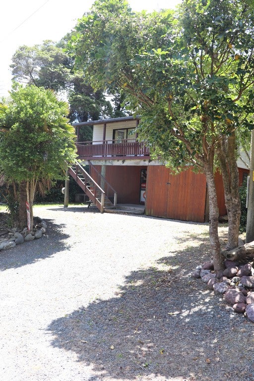 7 Sandy Bay Road, BLACK ROCK - Carousel 22