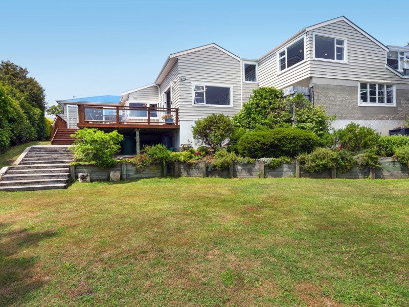 100 Messines Road, Karori, Wellington - Carousel 1