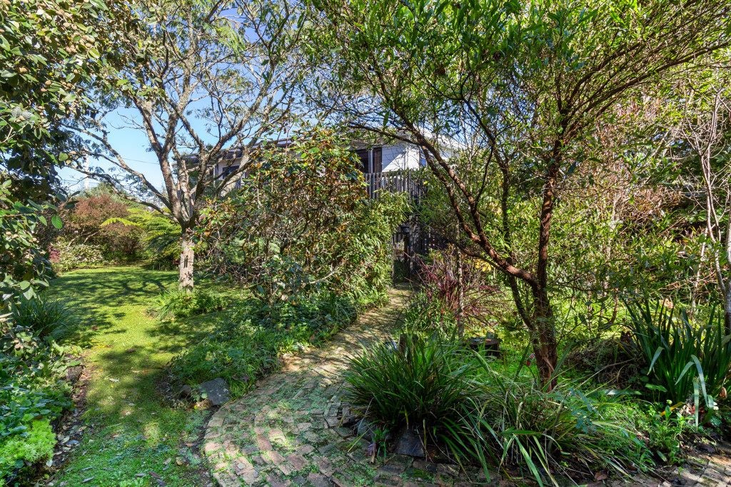 2 Hugh Avenue, Hamurana - Carousel 21