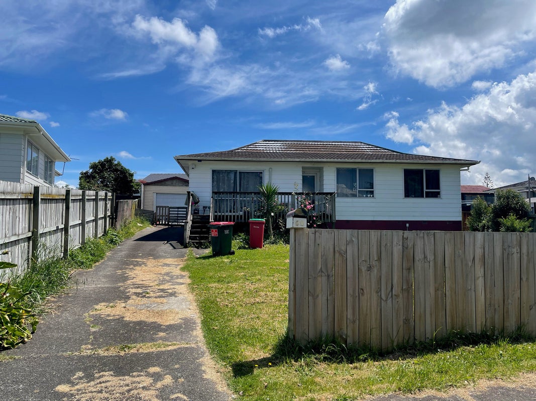 60 Hyperion Drive, Randwick Park, Auckland - Carousel 2