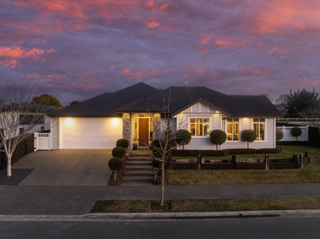 22 Sarikei Avenue, Northwood, Christchurch - Carousel 1