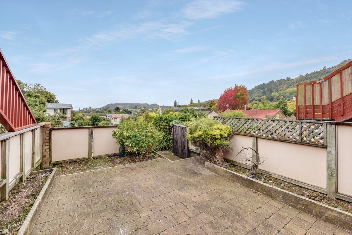 2/68 Waimea Road, Nelson South, Nelson - Carousel 1