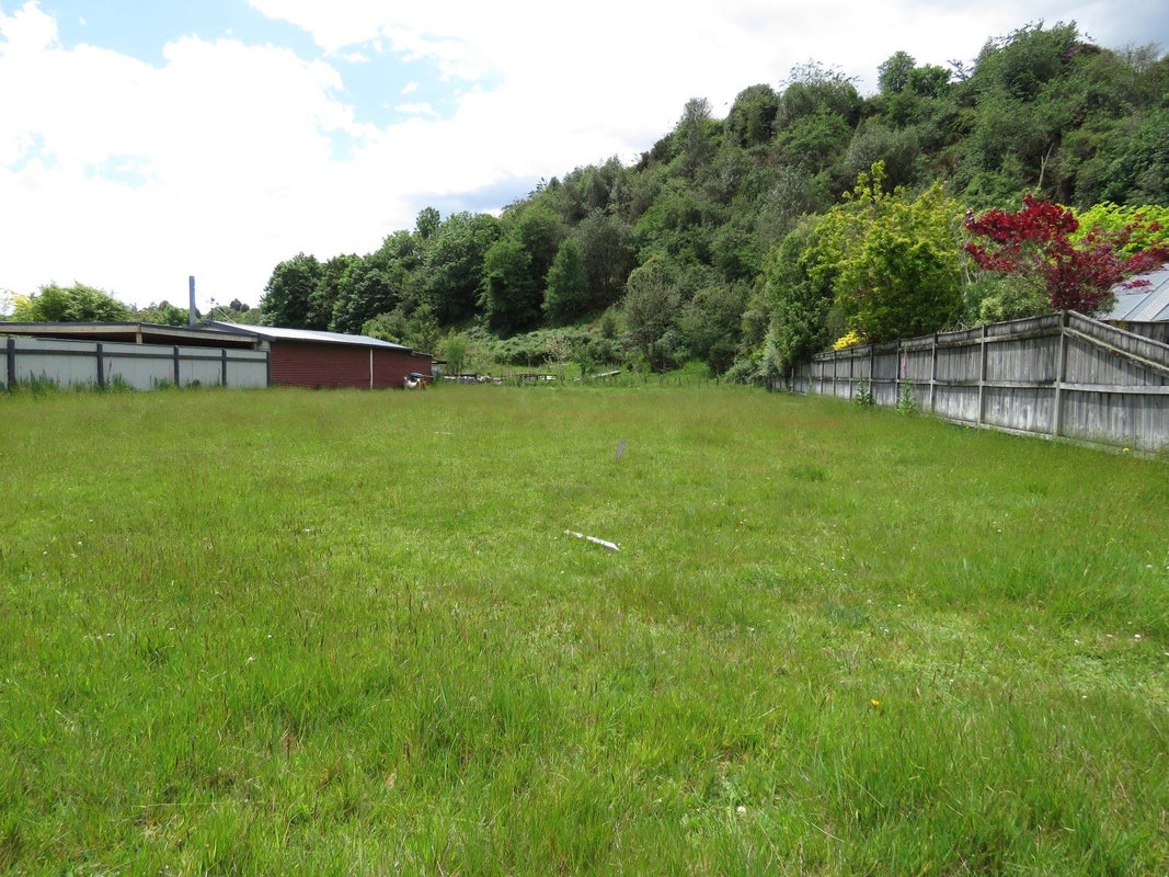 16/22 Coal Street, Reefton, Reefton - Carousel 9