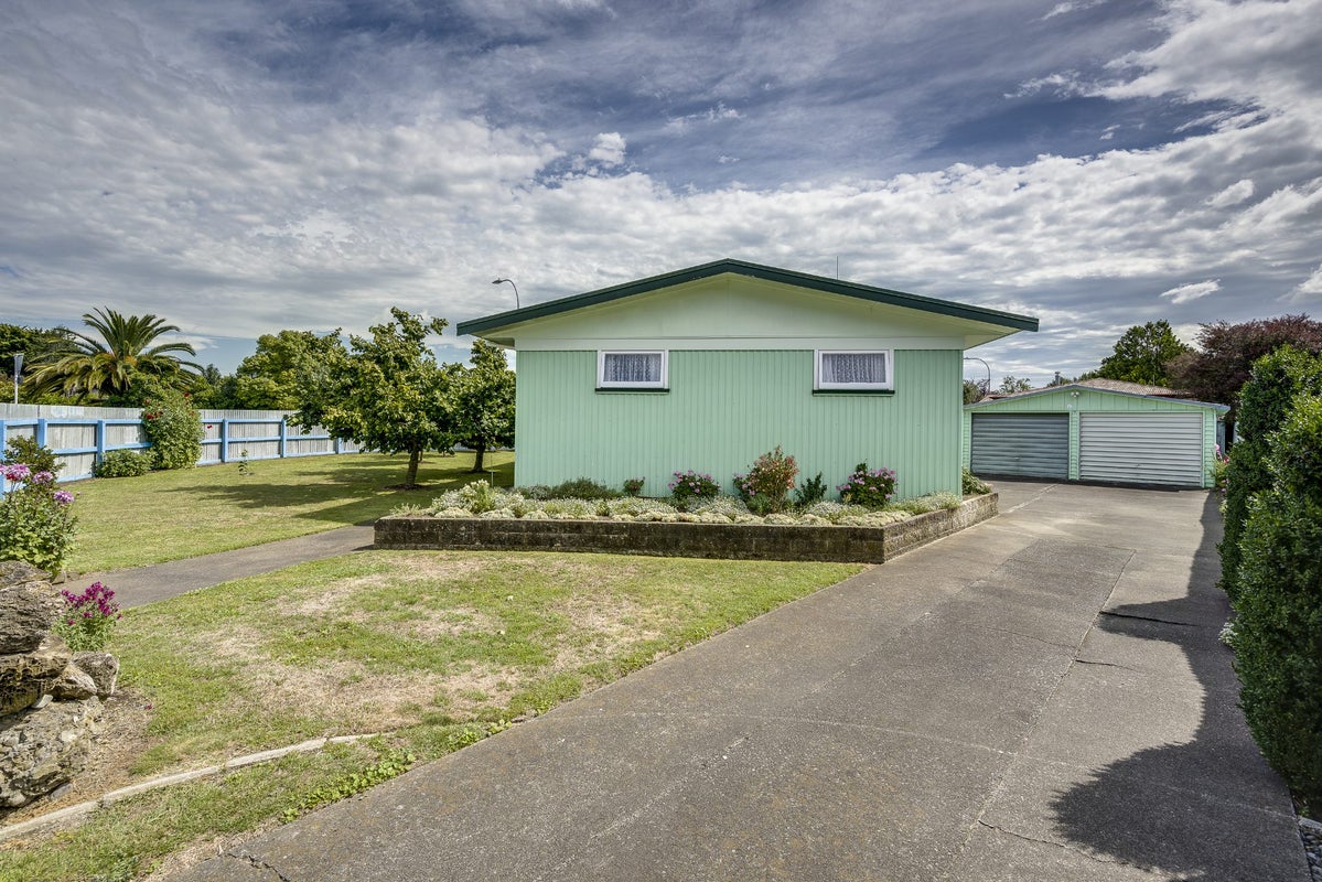 178 Flaxmere Avenue, Flaxmere, Hastings - Carousel 1