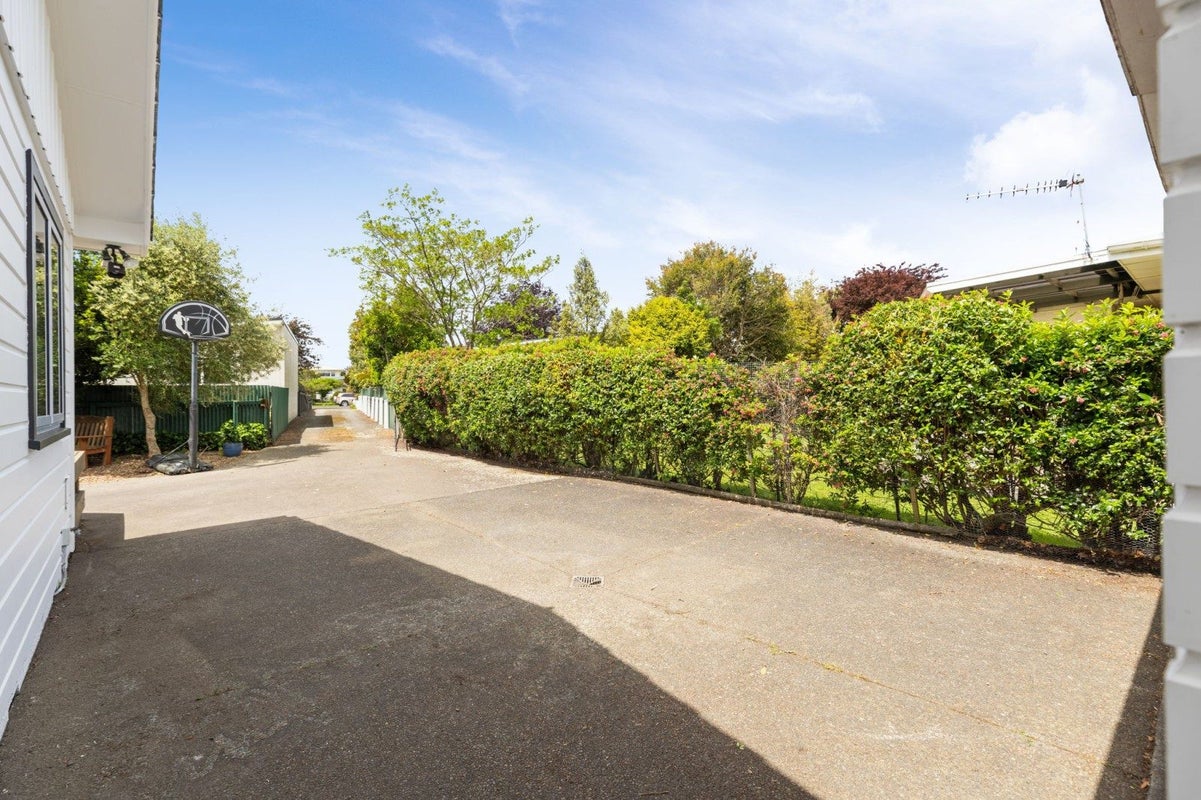 6 Belgrave Place, Awapuni, Palmerston North, Manawatu / Whanganui - Carousel 34