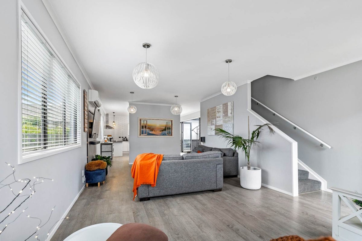 20 Greenbough Lane, Greenhithe, Auckland - Carousel 2