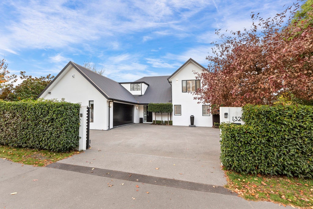 132 Hussey Road, Northwood, Christchurch - Carousel 1