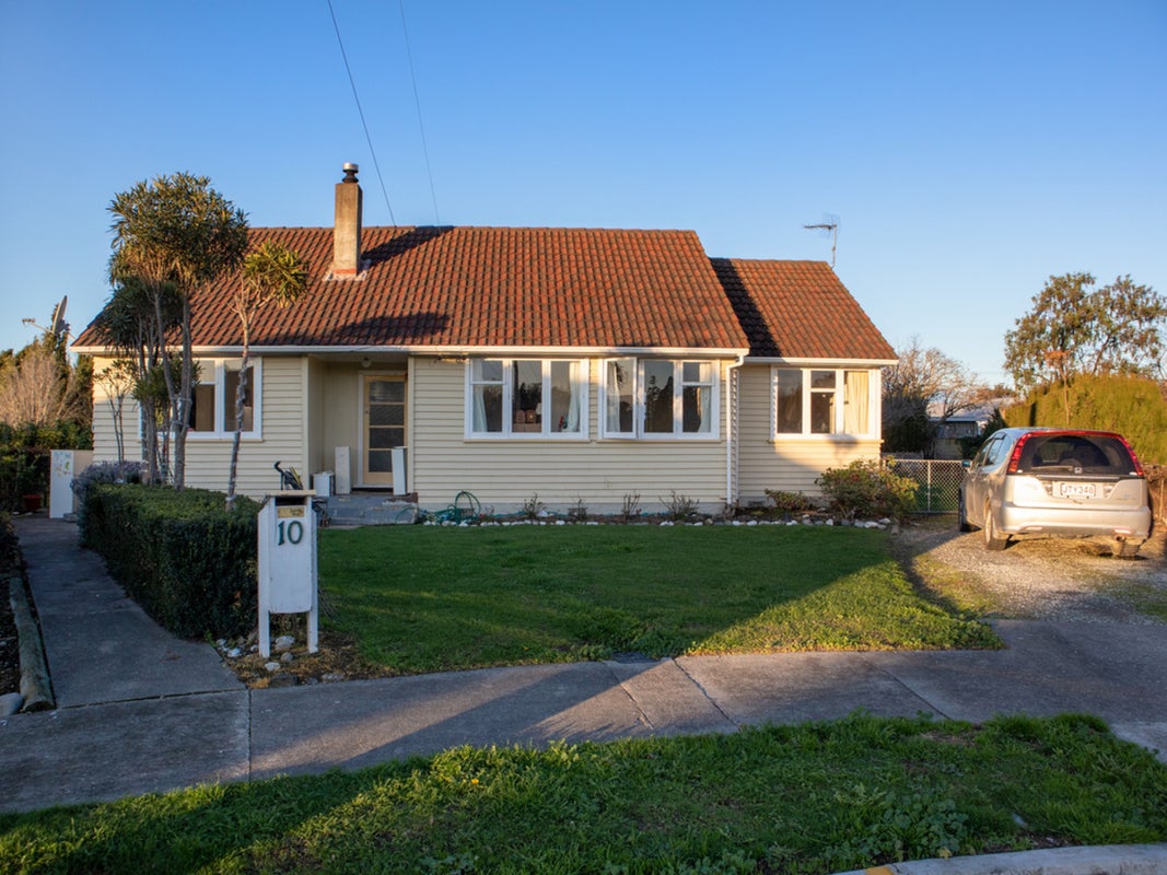 10 Smith Avenue, Mayfield, Blenheim - Carousel 1