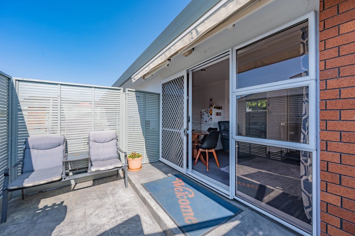 21/376 Kennedy Road, Pirimai, Napier - Carousel 2