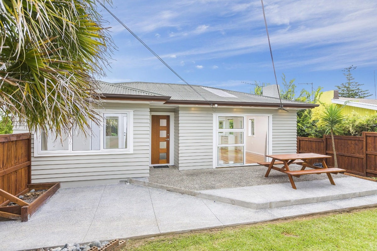 1/184 FORREST HILL ROAD, Forrest Hill, Auckland - Carousel 1