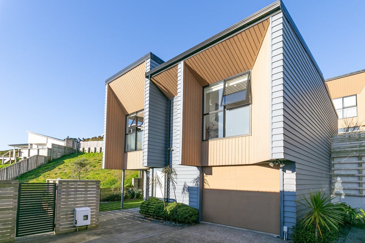 30 Tea Tree Lane, Woodridge, Wellington - Carousel 1