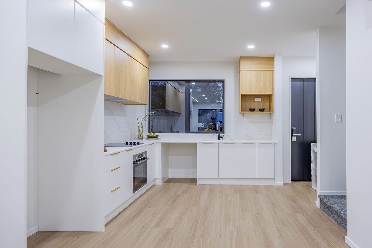 14/7 Broadview Place, Howick, Auckland - Carousel 2