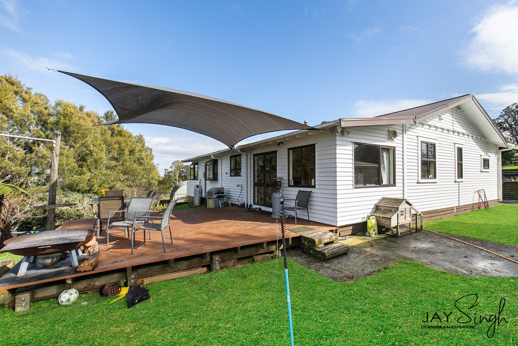 23 Highridge Road, Papakura - Carousel 26