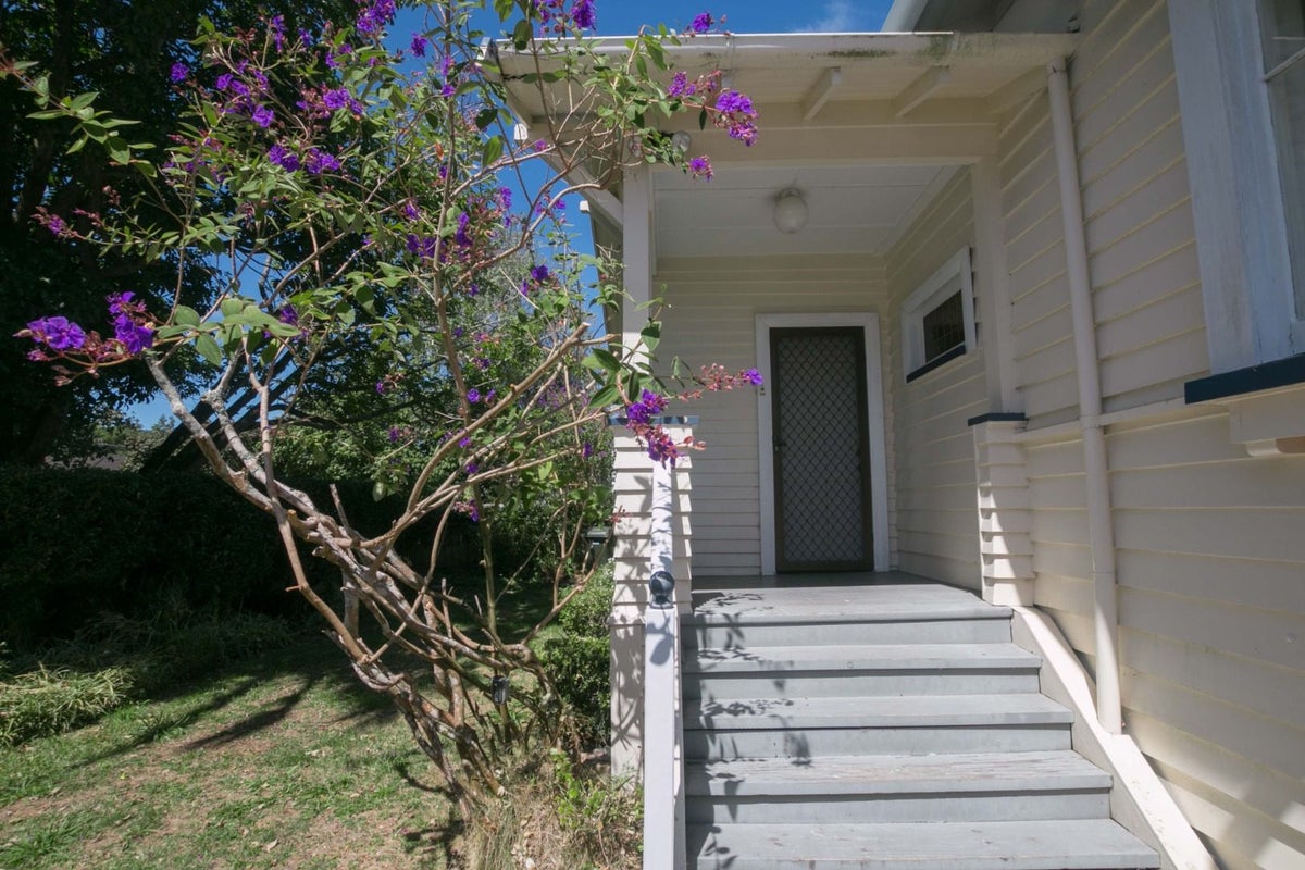 17 Karetu Road, Greenlane, Auckland - Carousel 2