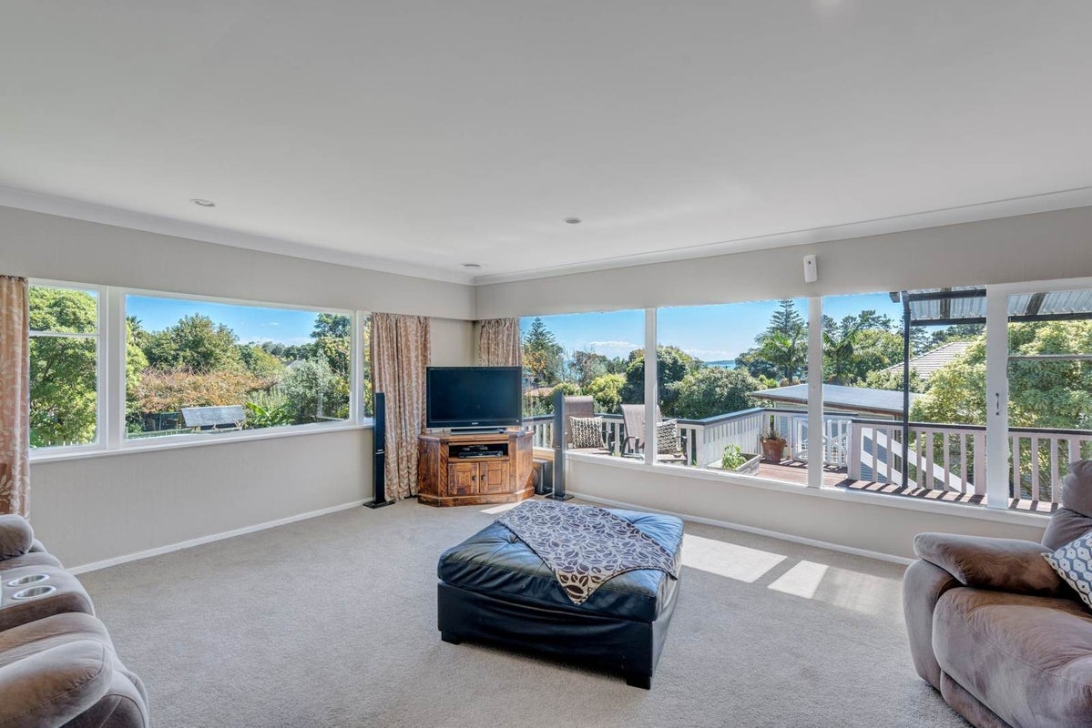 48 Wakelin Road, Beachlands, Auckland - Carousel 9