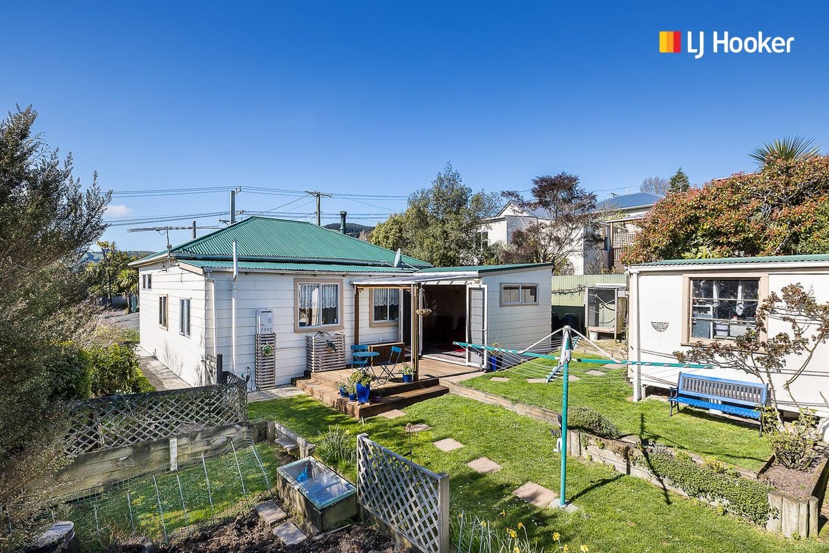 62 Blacks Road, North East Valley, Dunedin - Carousel 1