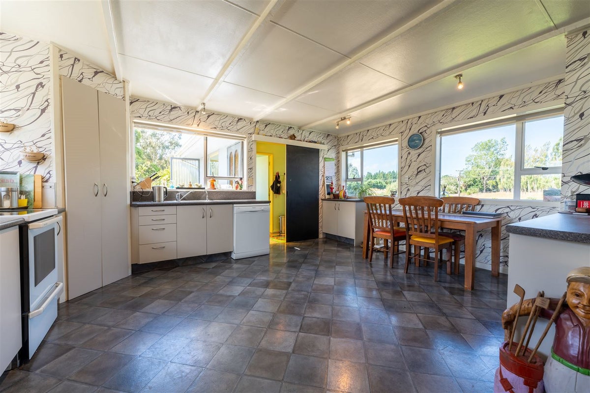 221 Ardgowan Road, Ardgowan, Oamaru - Carousel 2