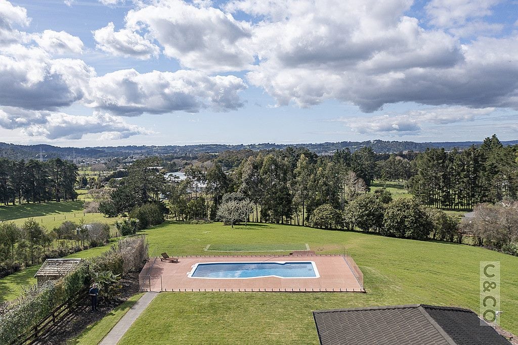 40 Broadwood Rise, Kumeu - Carousel 1