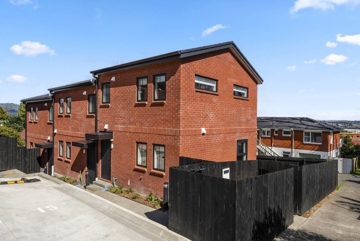 3/15 Sunhill Road, Sunnyvale, Auckland - Carousel 2