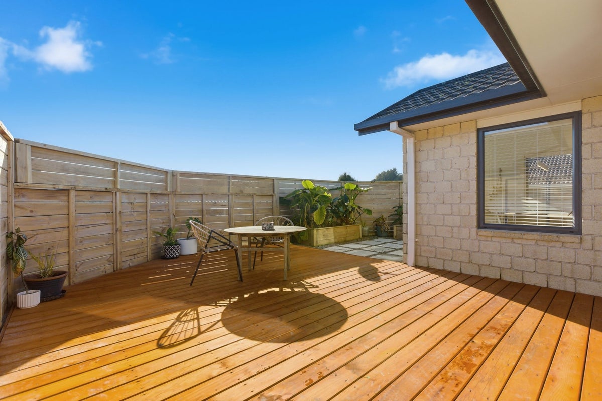 22 Stamford Place, Ohauiti, Tauranga - Carousel 2