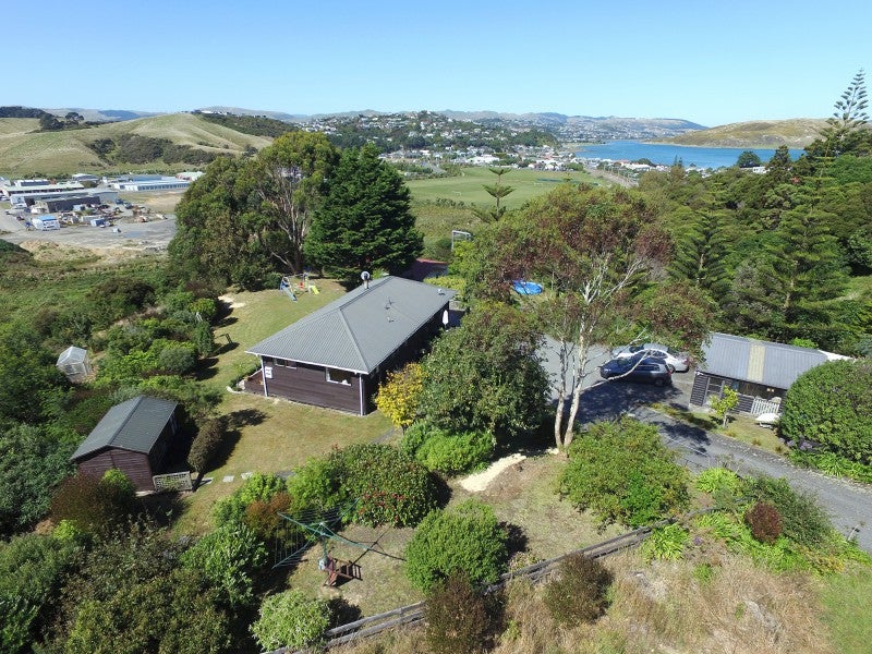 23 Corlett Road, Plimmerton, Porirua - Carousel 2