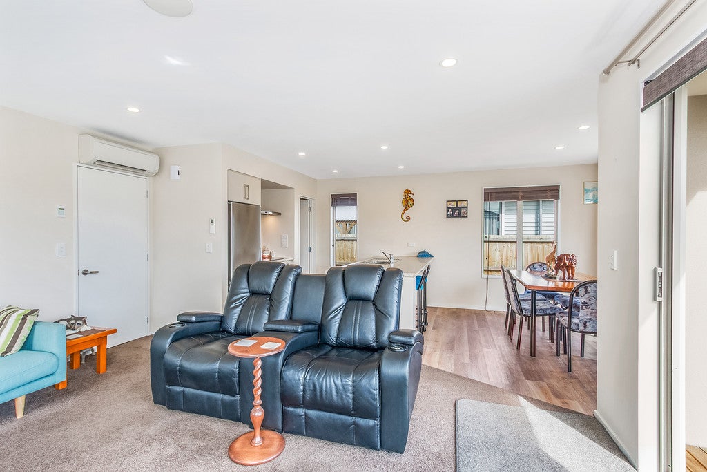 18 Meon Street, Aranui, Christchurch - Carousel 2