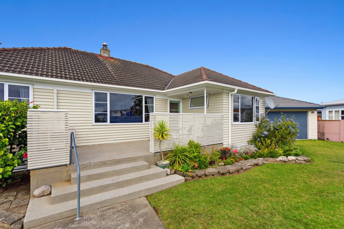 17 Stewart Street, Whakatane, Whakatane - Carousel 1