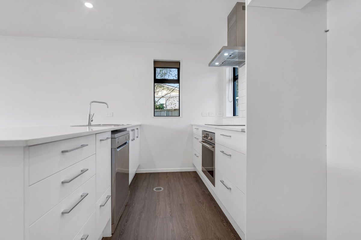 4C Wattle Road, Sunnyvale, Auckland - Carousel 2