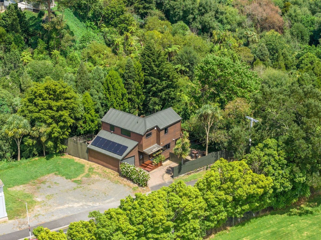 153 Seddon Road, Frankton, Hamilton - Carousel 21