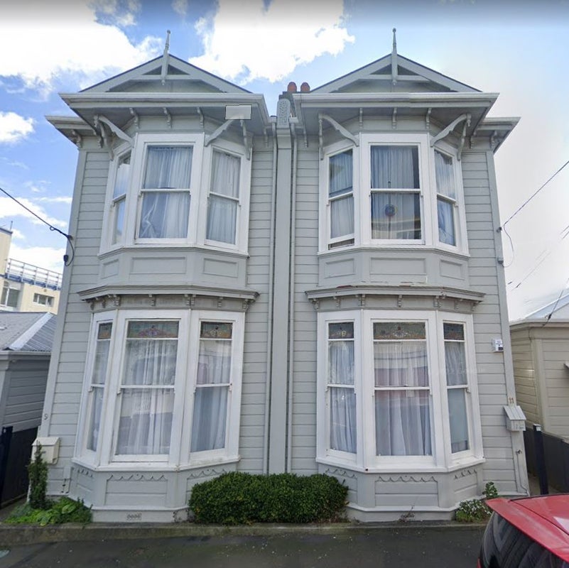 9 Levy Street, Mount Victoria, Wellington - Carousel 1