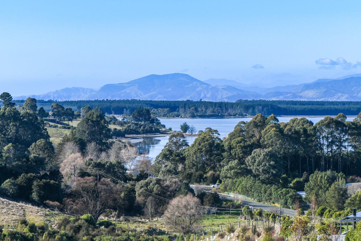 39 Galeo RD, Richmond - Carousel 2