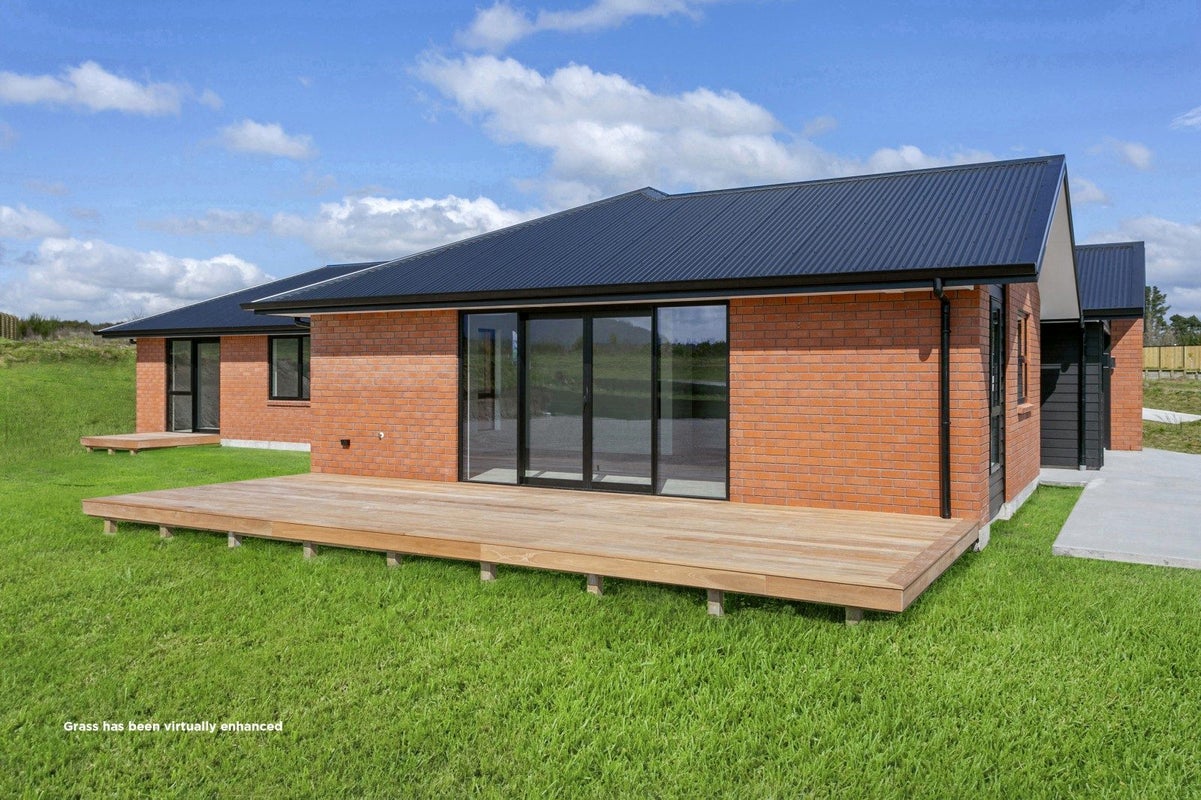 37 Kopakopa Crescent, Wharewaka, Taupo - Carousel 1