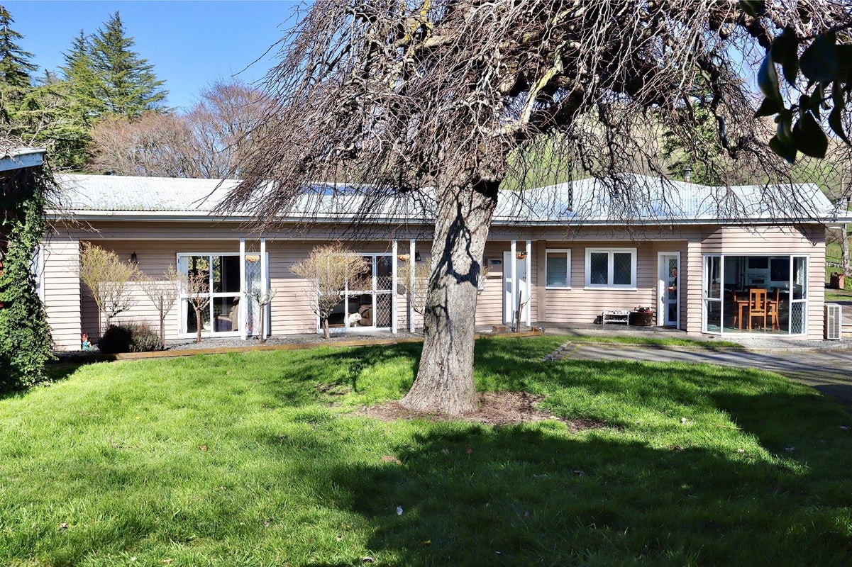 467 Pungatawa Road, Taihape - Carousel 37