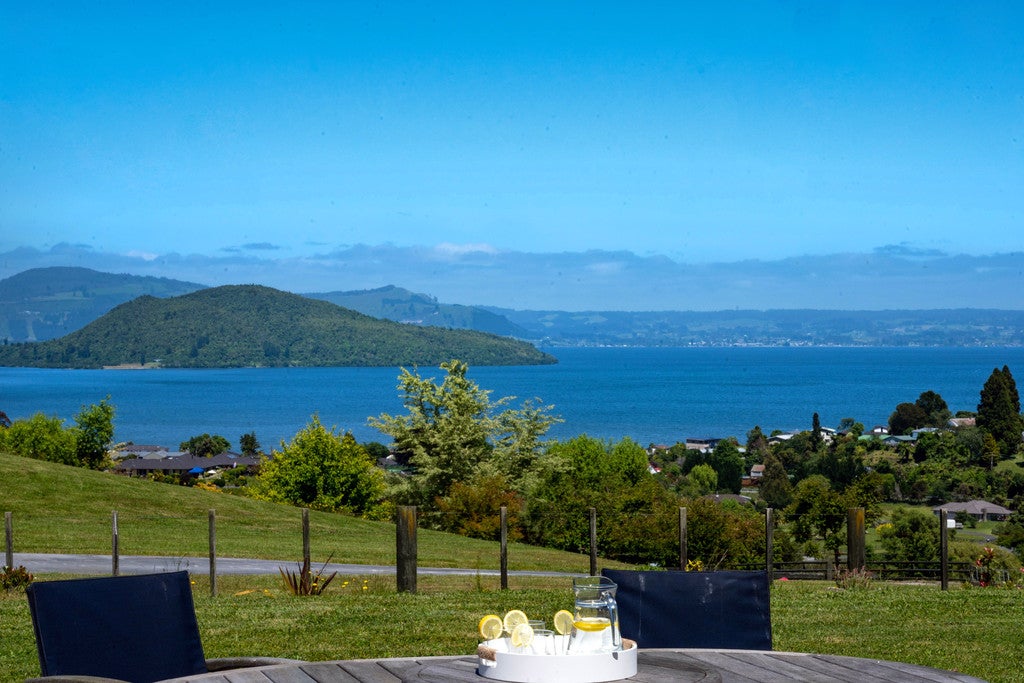 36E Collingwood Drive, Tikitere, Rotorua - Carousel 1
