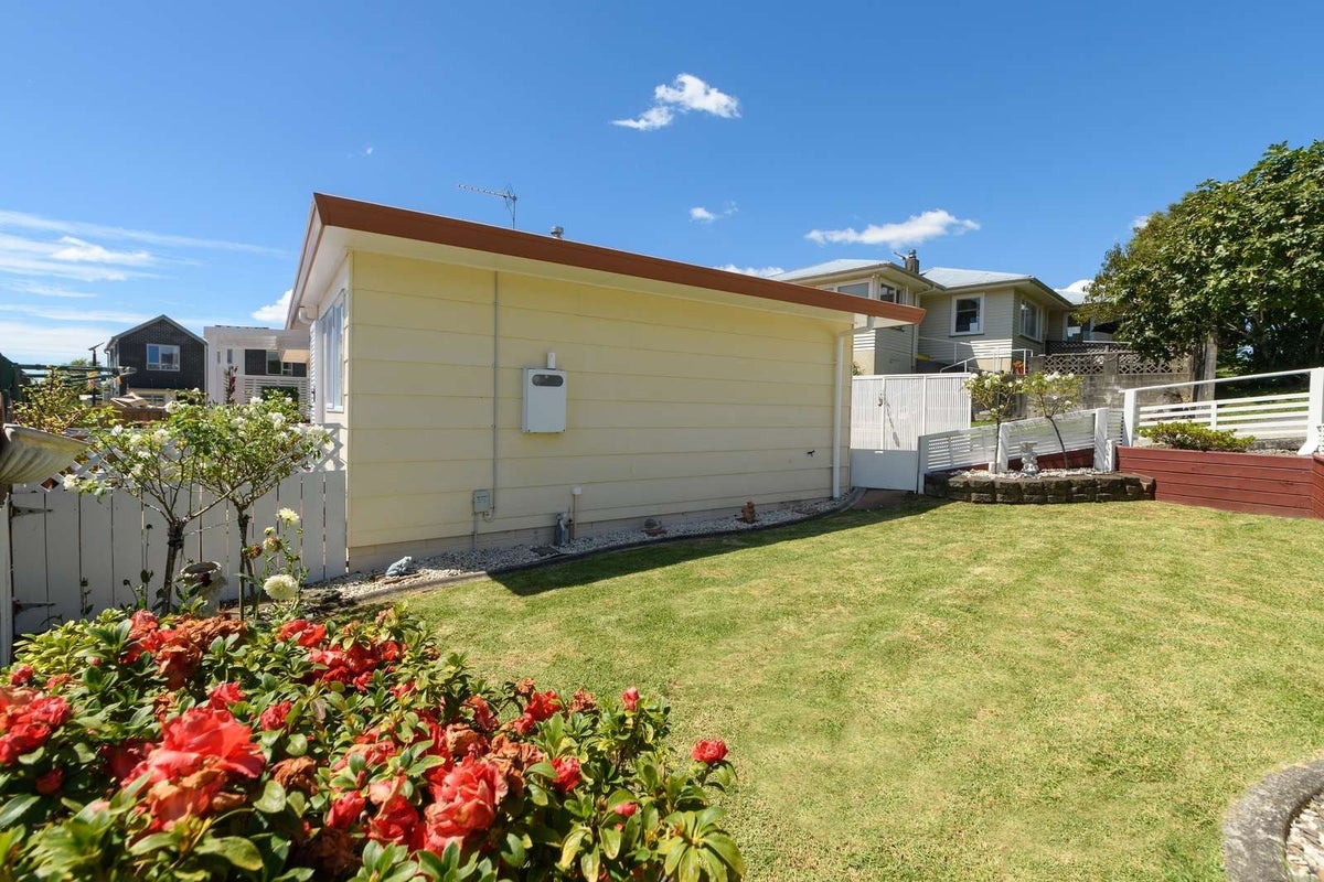 35A Kiteroa Street, Greerton, Tauranga - Carousel 2