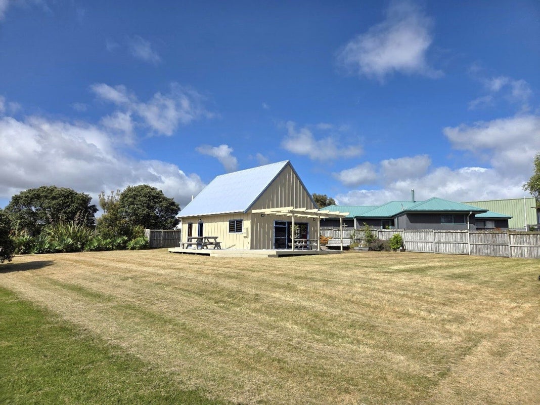 135 Kowhai Avenue, Matarangi, Whitianga - Carousel 2