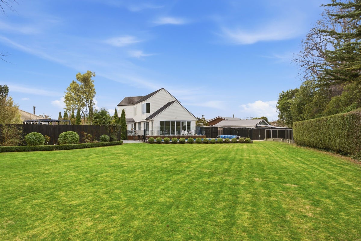 481 Avonhead Road, Avonhead, Christchurch - Carousel 1