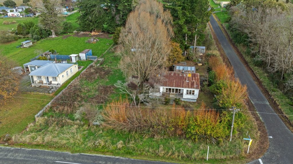 67 Hastings Street, Halcombe, Feilding - Carousel 1