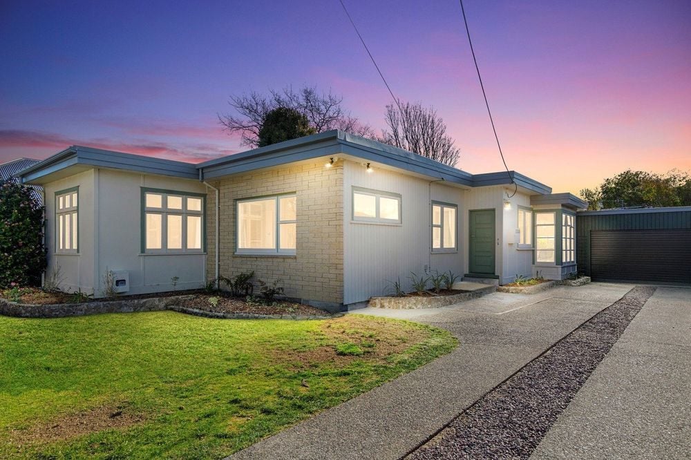 18 Miro Street, Trentham, Upper Hutt - Carousel 2