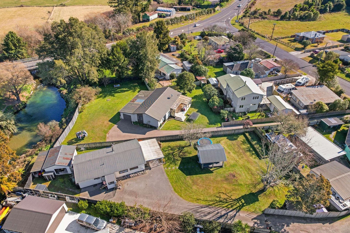 8A Waiteti Road, Ngongotaha, Rotorua - Carousel 1