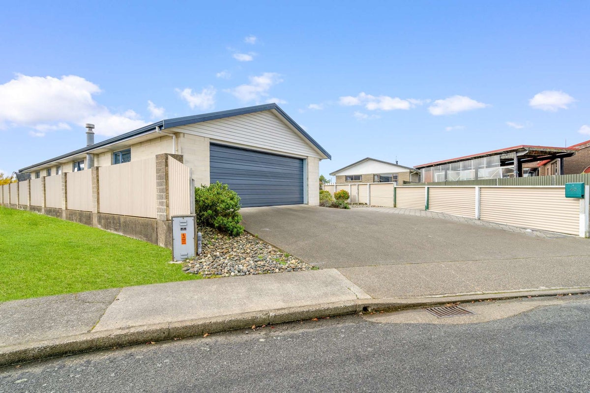 40 Orwell Crescent, Newfield, Invercargill - Carousel 20