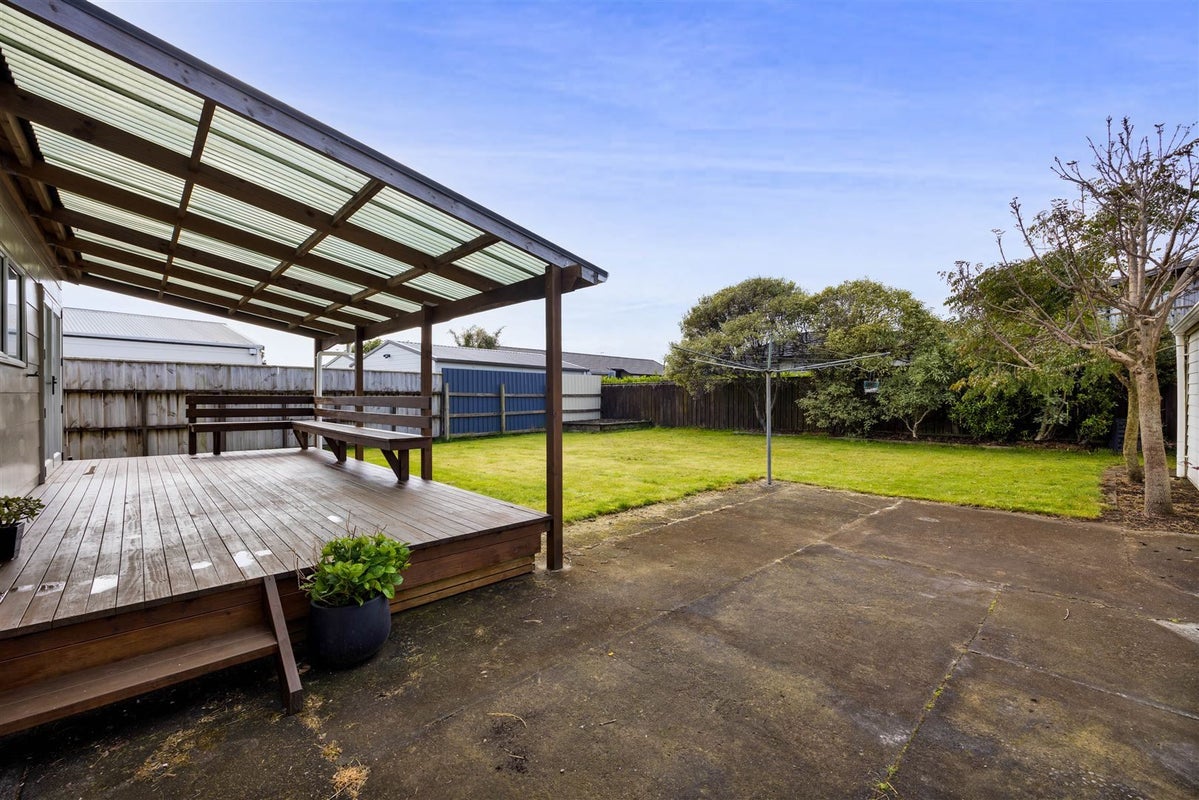 16 Glasgow Street, Bell Block, New Plymouth - Carousel 2