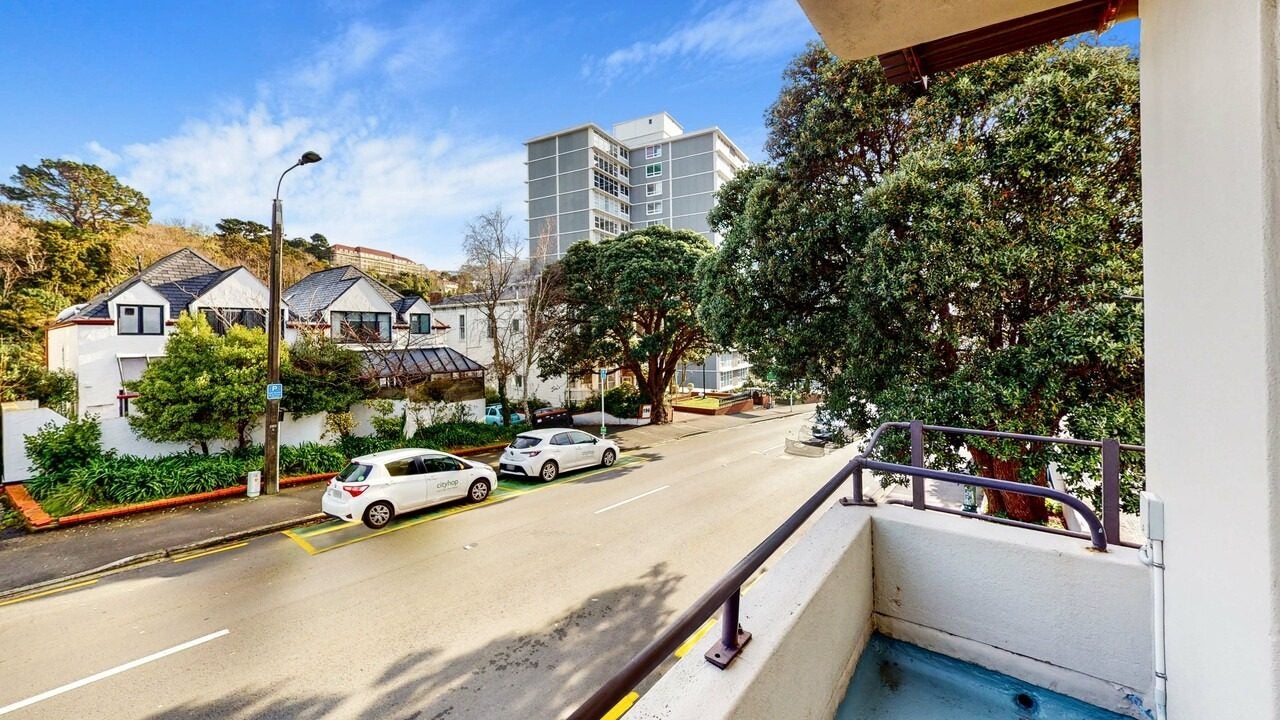 3/193 The Terrace, Wellington Central, Wellington - Carousel 1