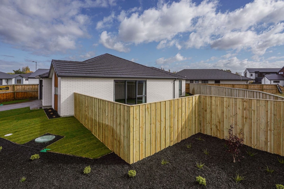 36 Redbrook Road, Casebrook, Christchurch - Carousel 12