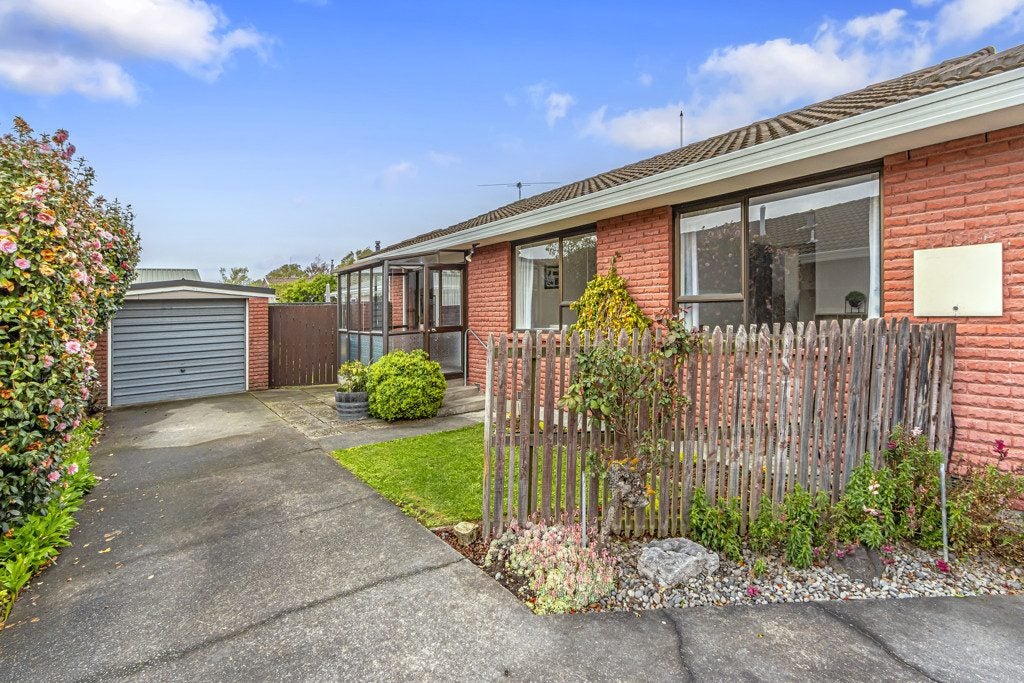 2/62 Highsted Road, Bishopdale, Christchurch - Carousel 2