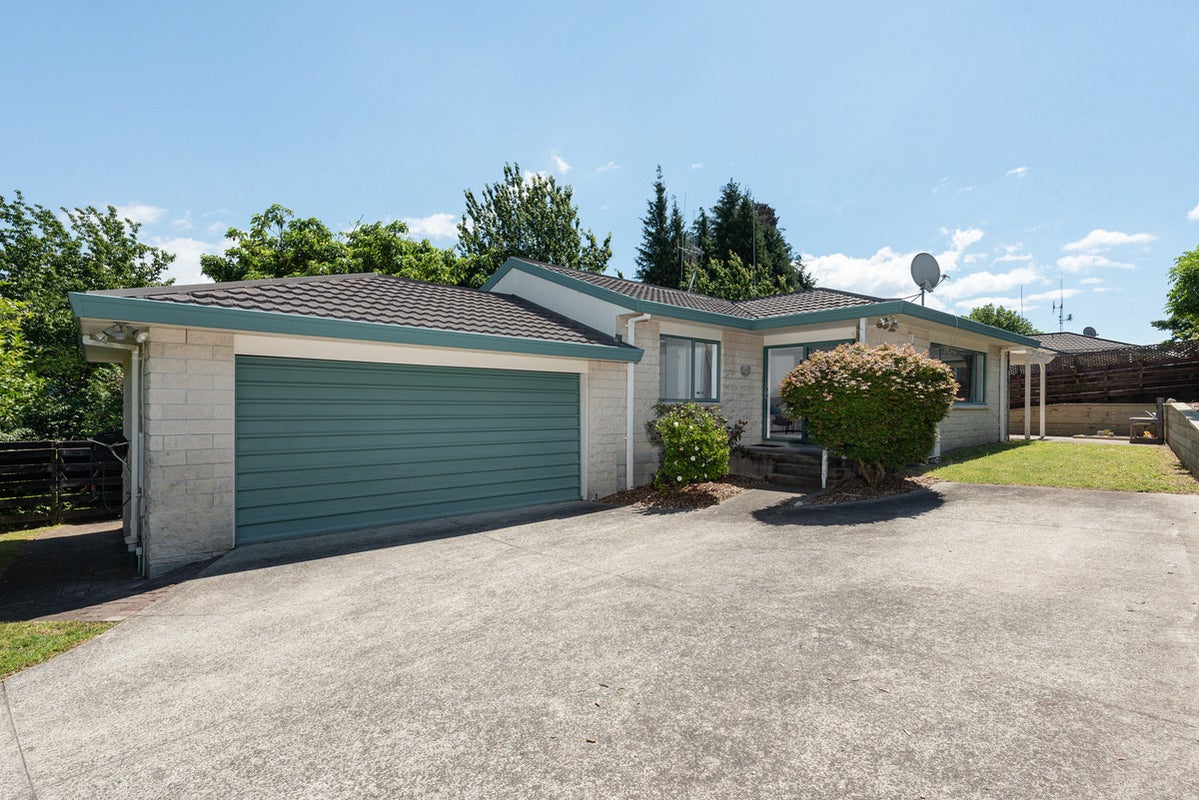 27 Redmond Street, Judea, Tauranga - Carousel 2