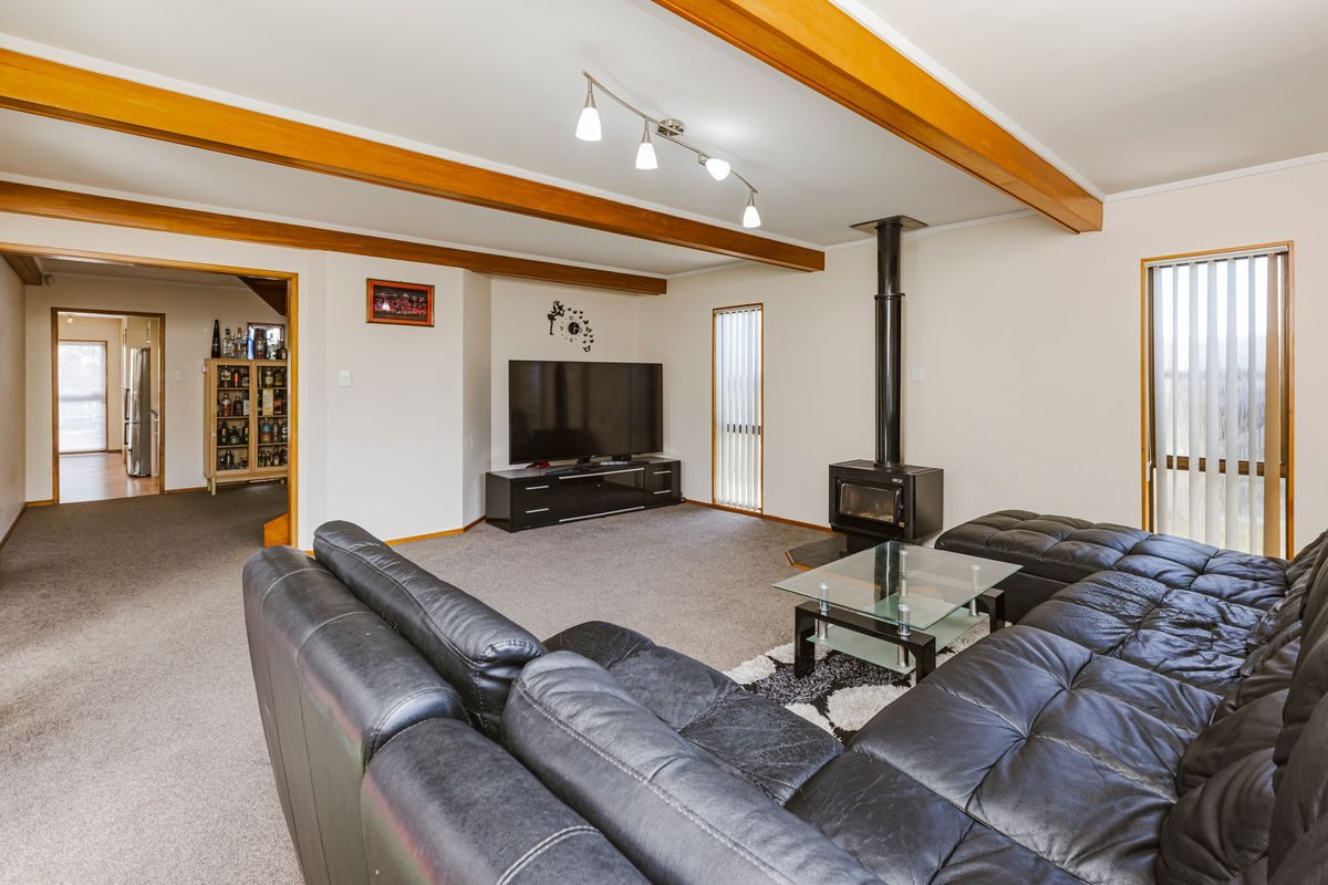 283B MASSEY RD, Mangere East, Auckland - Carousel 2